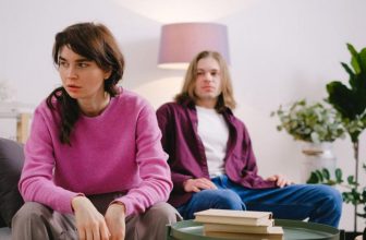 Ham muốn tình dục không đồng đều giữa vợ và chồng: Nên làm gì?